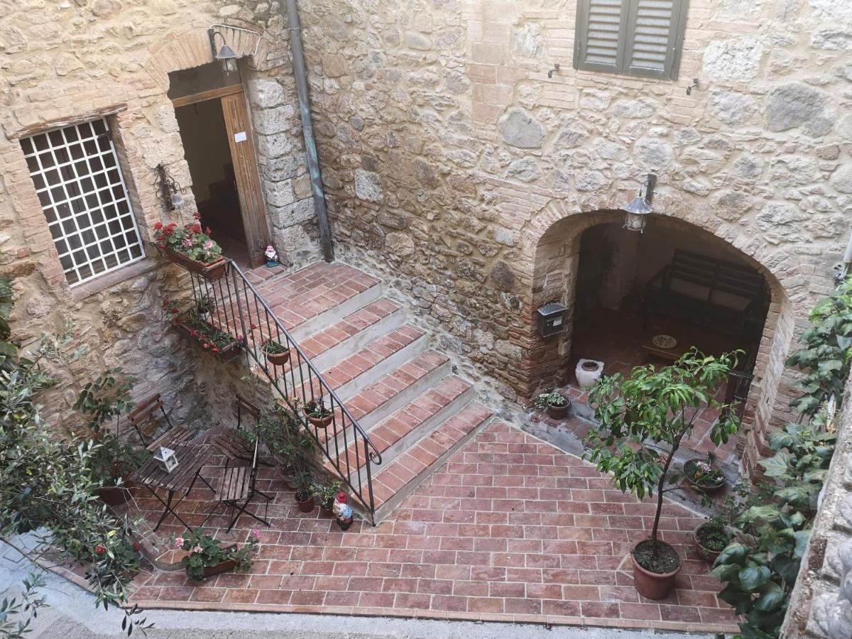 Antico Borgo Di Torri Bed and Breakfast Sovicille Εξωτερικό φωτογραφία